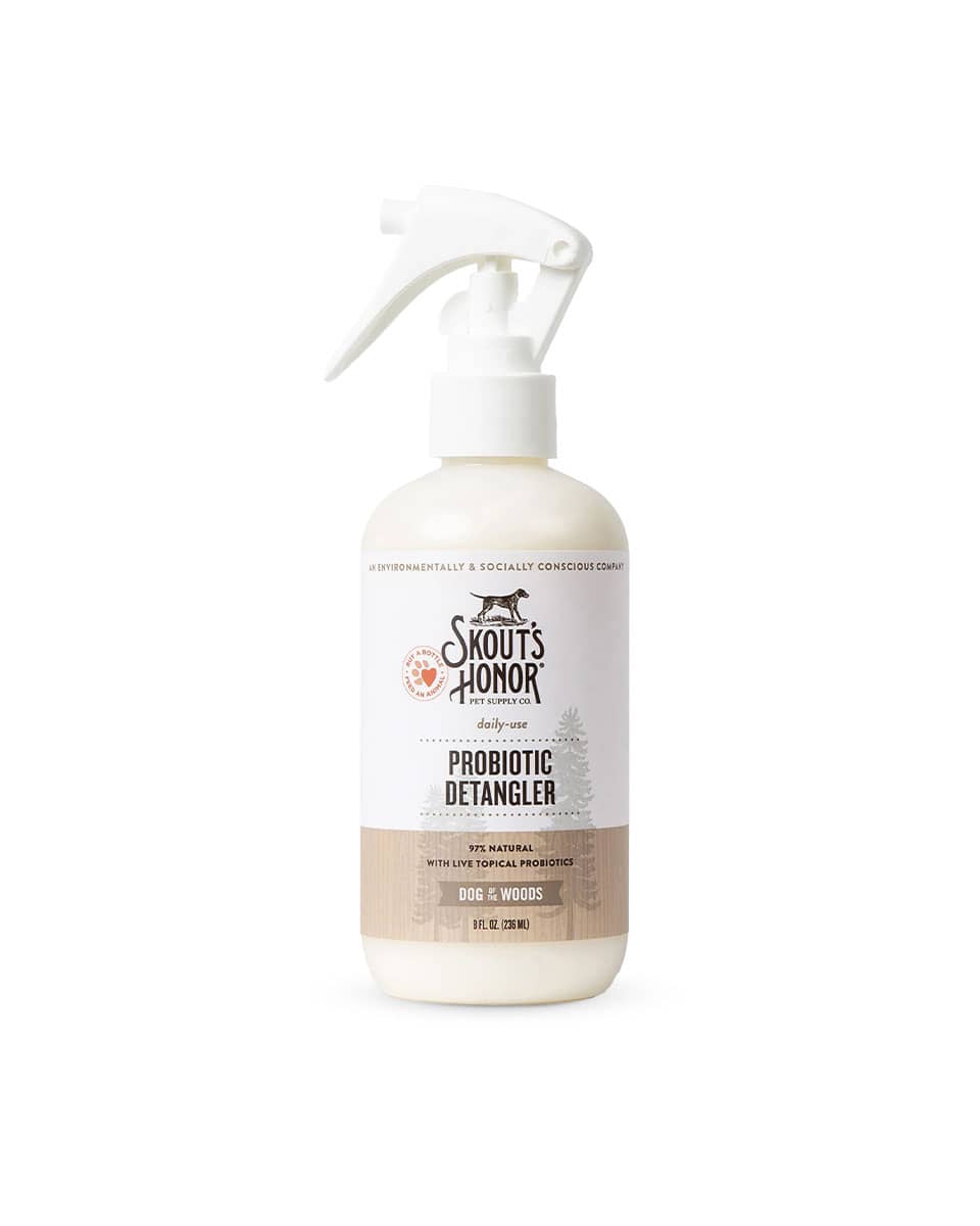 Skout's Honor Probiotic Daily-Use Detangler for cats and dogs - Dog of the woods