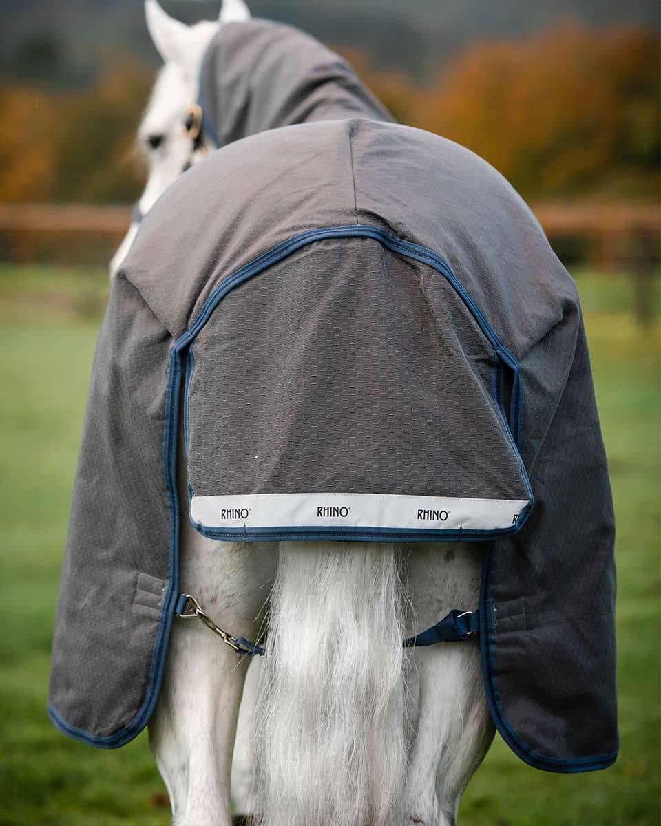 Rhino Plus Hexstop Turnout Medium Weight with Vari-Layer from Horseware Ireland