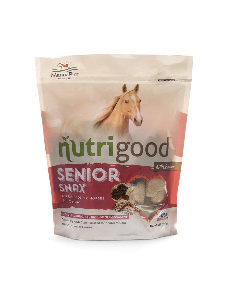 Nutrigood Senior Snax horse treats from Manna Pro